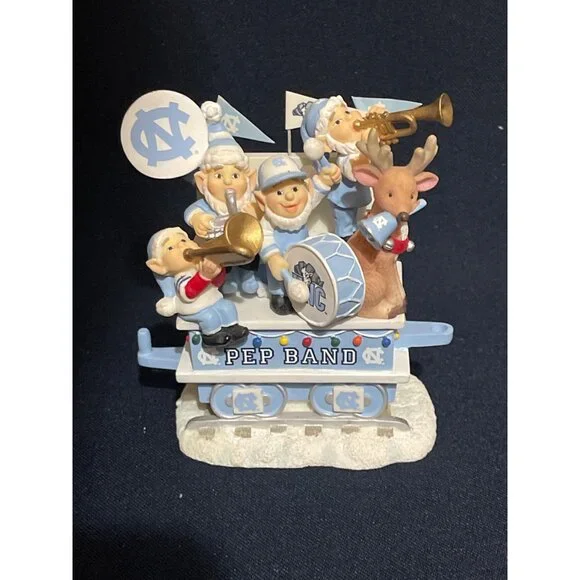 Retired Danbury Mint NCAA UNC Carolina Tar Heels HOLIDAY HALFTIME RAIL Train COA